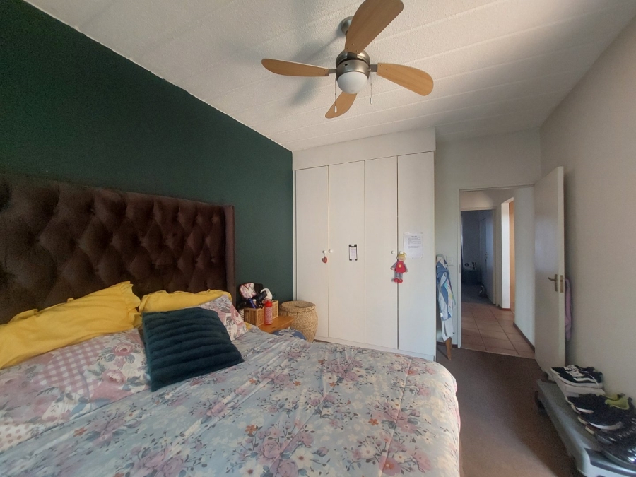 2 Bedroom Property for Sale in Douglasdale Gauteng