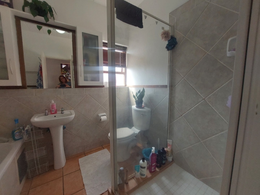 2 Bedroom Property for Sale in Douglasdale Gauteng