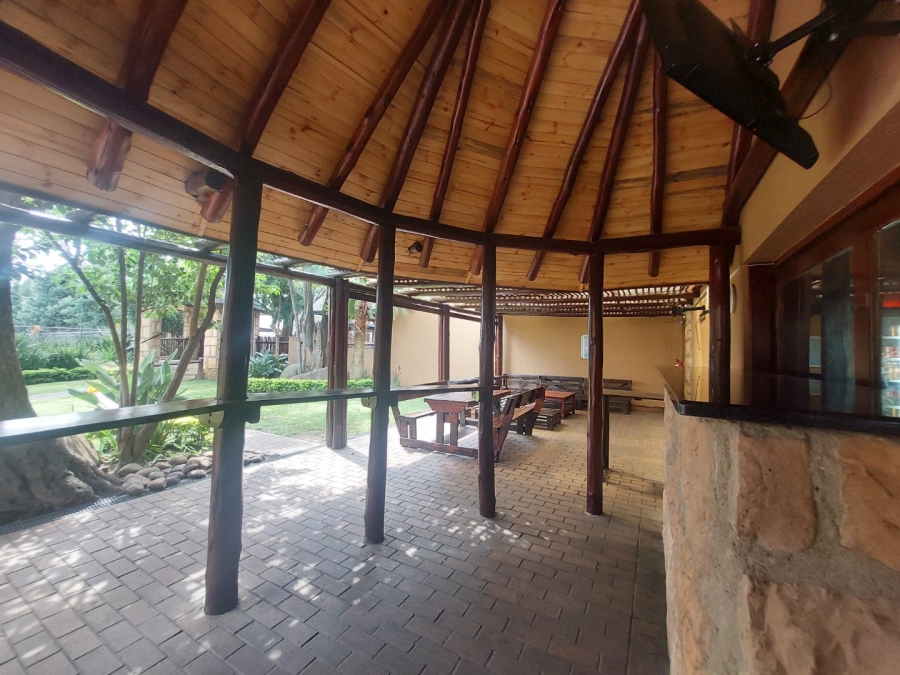 2 Bedroom Property for Sale in Douglasdale Gauteng