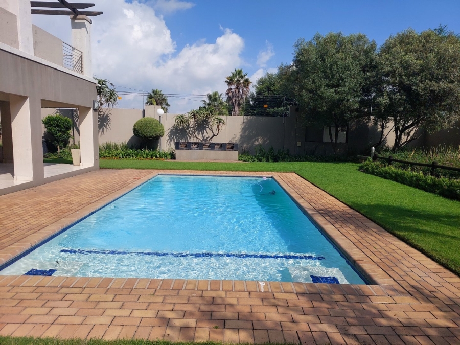 2 Bedroom Property for Sale in Douglasdale Gauteng