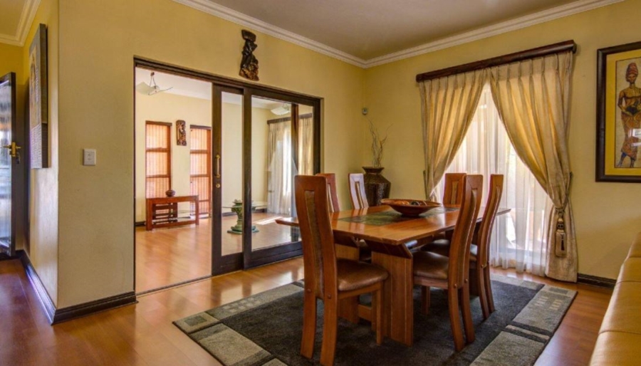 4 Bedroom Property for Sale in Greenstone Hill Gauteng