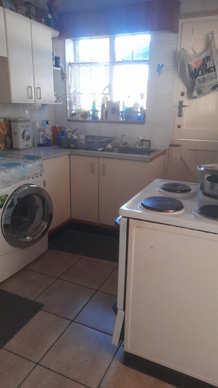 2 Bedroom Property for Sale in Rhodesfield Gauteng