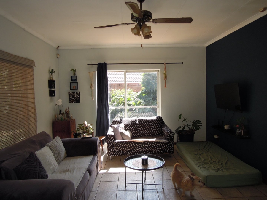 3 Bedroom Property for Sale in Rooihuiskraal Gauteng