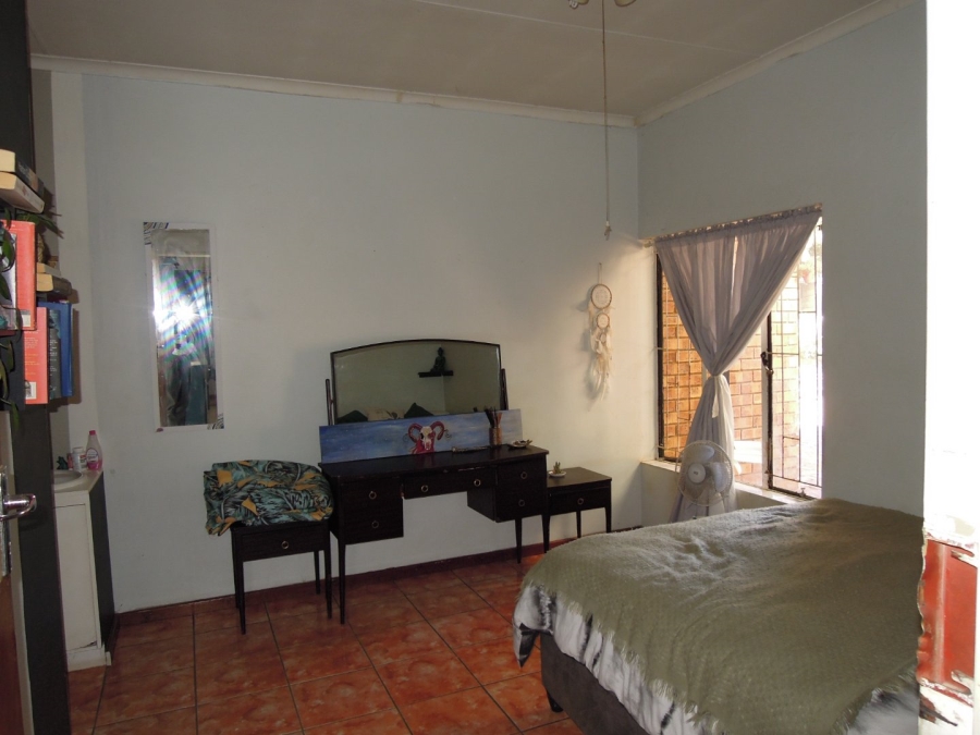 3 Bedroom Property for Sale in Rooihuiskraal Gauteng