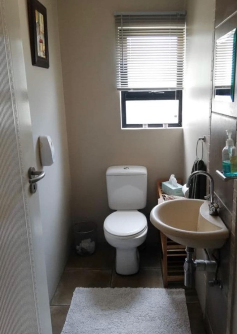 To Let 3 Bedroom Property for Rent in Craigavon Gauteng
