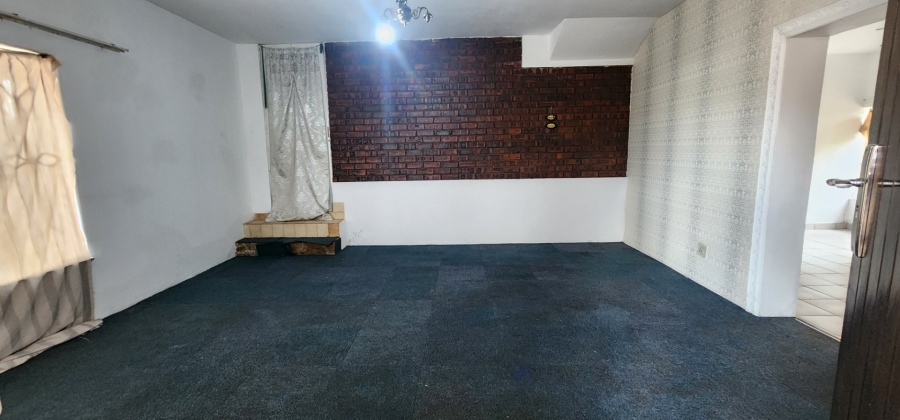To Let 3 Bedroom Property for Rent in Laudium Gauteng