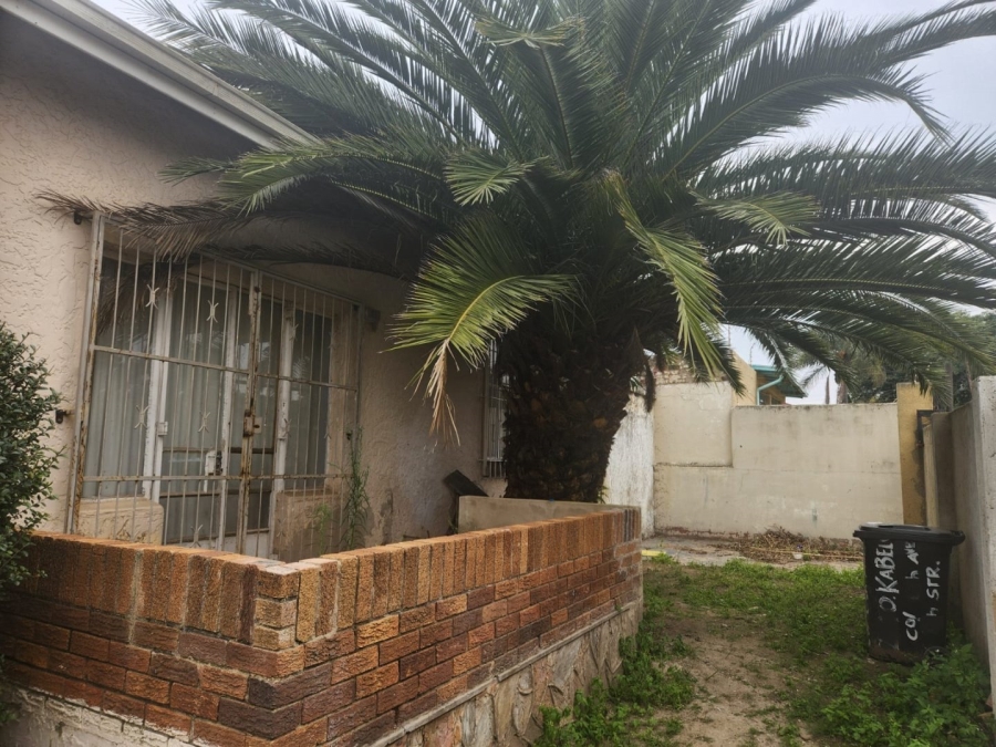 6 Bedroom Property for Sale in Bezuidenhout Valley Gauteng