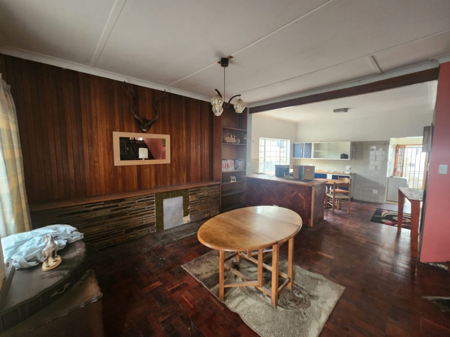 6 Bedroom Property for Sale in Bezuidenhout Valley Gauteng