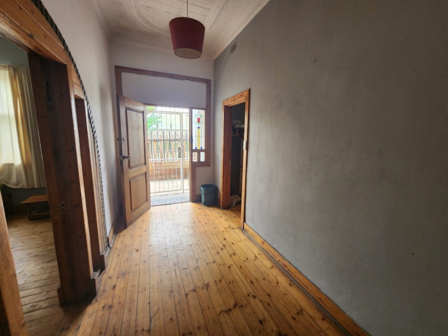 6 Bedroom Property for Sale in Bezuidenhout Valley Gauteng