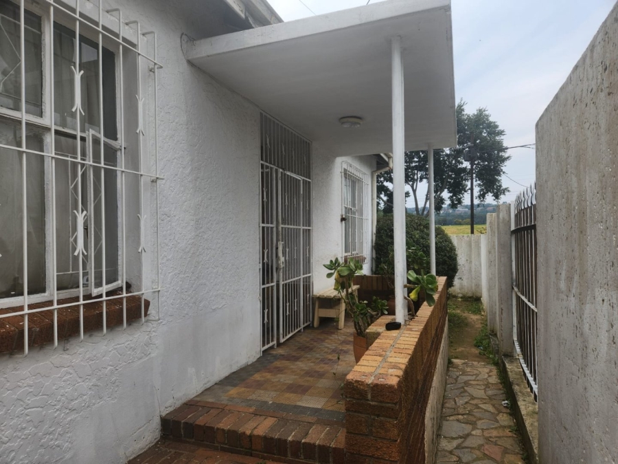 6 Bedroom Property for Sale in Bezuidenhout Valley Gauteng