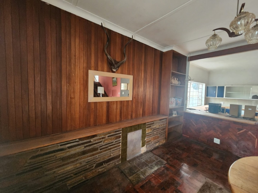 6 Bedroom Property for Sale in Bezuidenhout Valley Gauteng