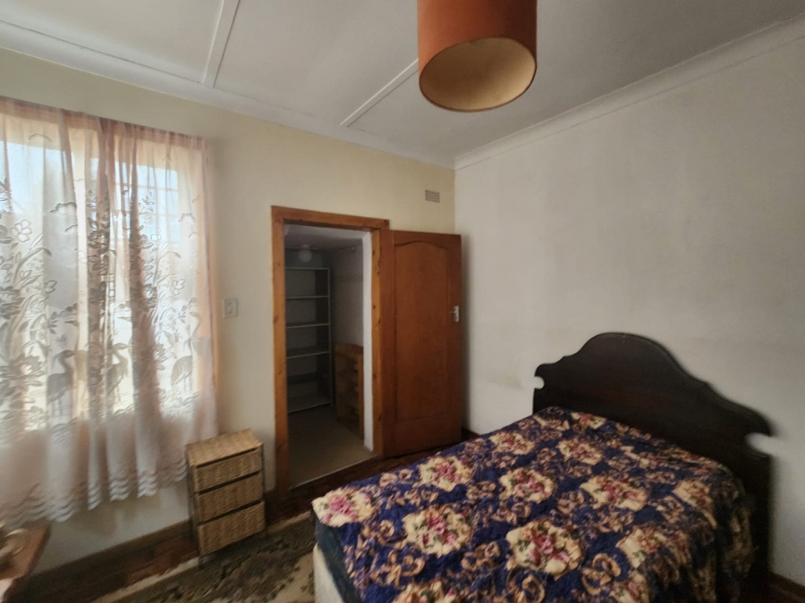 6 Bedroom Property for Sale in Bezuidenhout Valley Gauteng