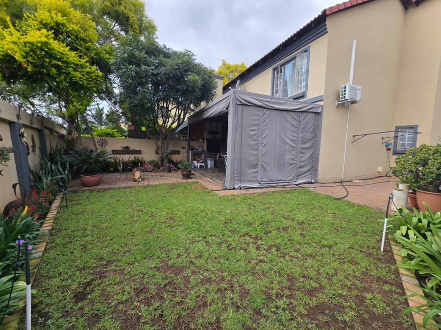 2 Bedroom Property for Sale in Annlin Gauteng