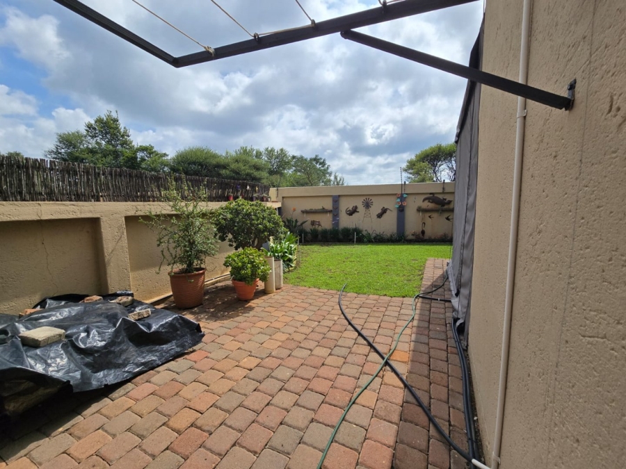 2 Bedroom Property for Sale in Annlin Gauteng