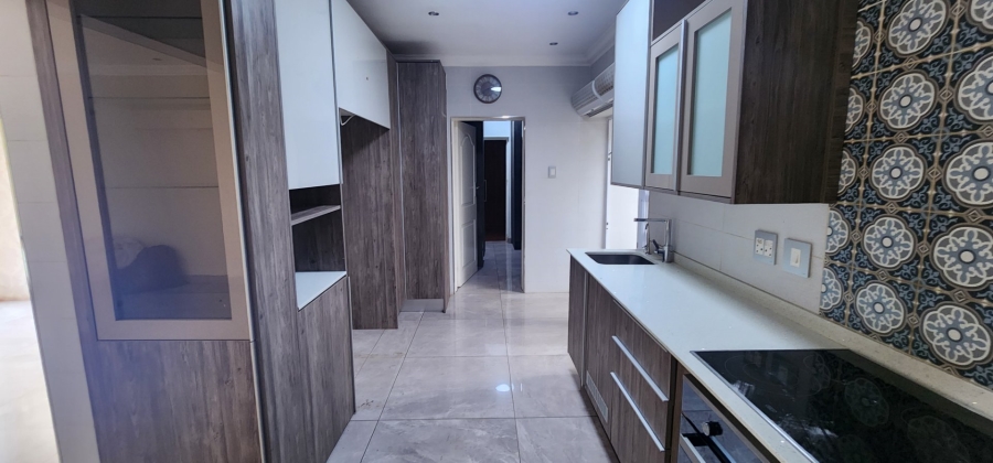 5 Bedroom Property for Sale in Laudium Gauteng