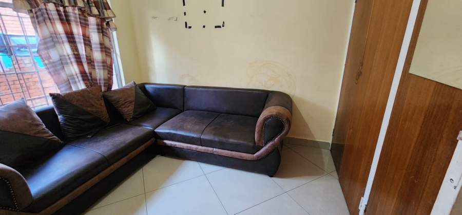7 Bedroom Property for Sale in Laudium Gauteng