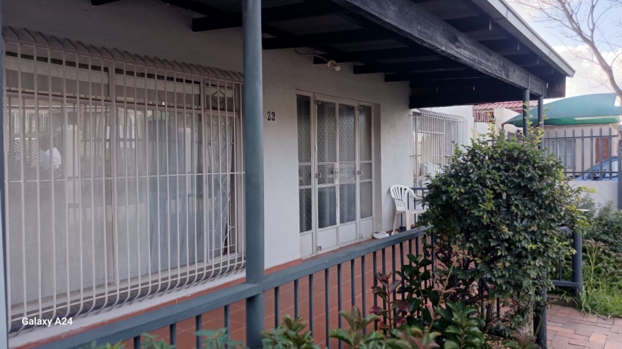 3 Bedroom Property for Sale in Rosettenville Gauteng