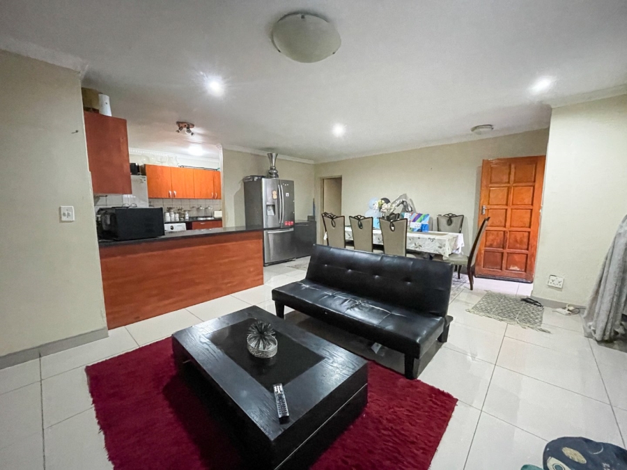 To Let 3 Bedroom Property for Rent in Noordwyk Gauteng