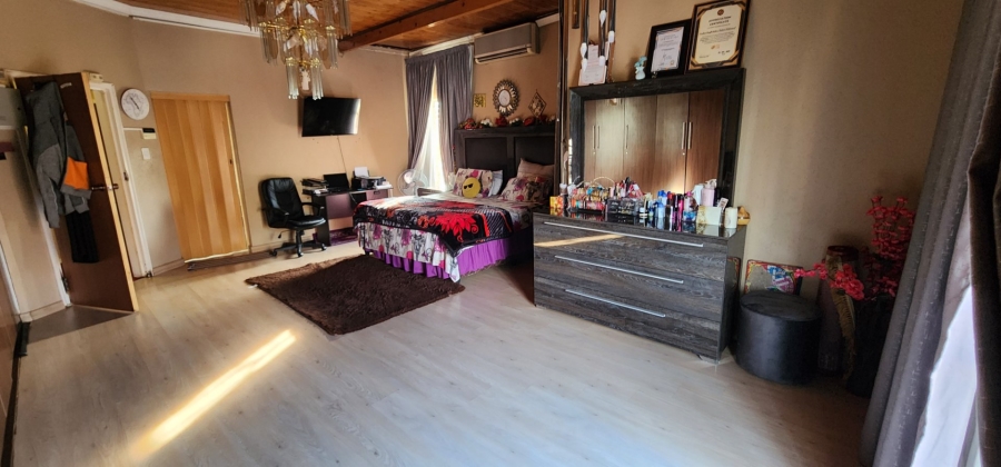 3 Bedroom Property for Sale in Laudium Gauteng