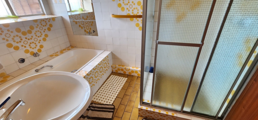 3 Bedroom Property for Sale in Laudium Gauteng