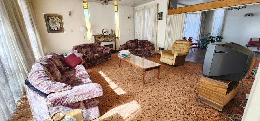 8 Bedroom Property for Sale in Laudium Gauteng
