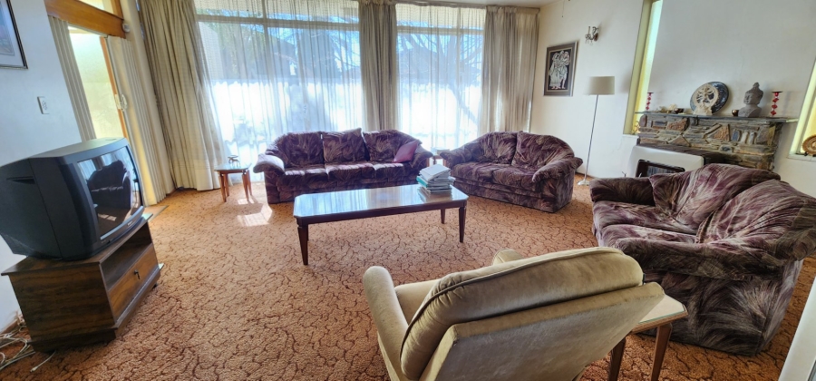 8 Bedroom Property for Sale in Laudium Gauteng