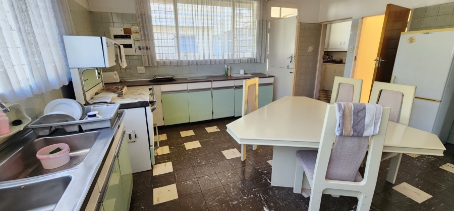 8 Bedroom Property for Sale in Laudium Gauteng