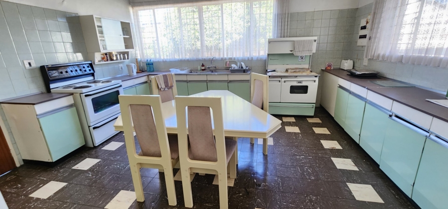 8 Bedroom Property for Sale in Laudium Gauteng