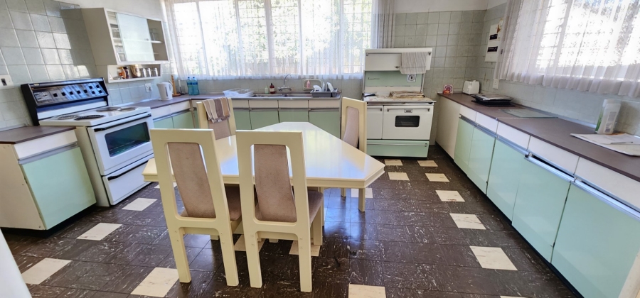 8 Bedroom Property for Sale in Laudium Gauteng
