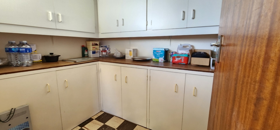 8 Bedroom Property for Sale in Laudium Gauteng