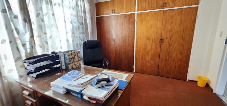 8 Bedroom Property for Sale in Laudium Gauteng