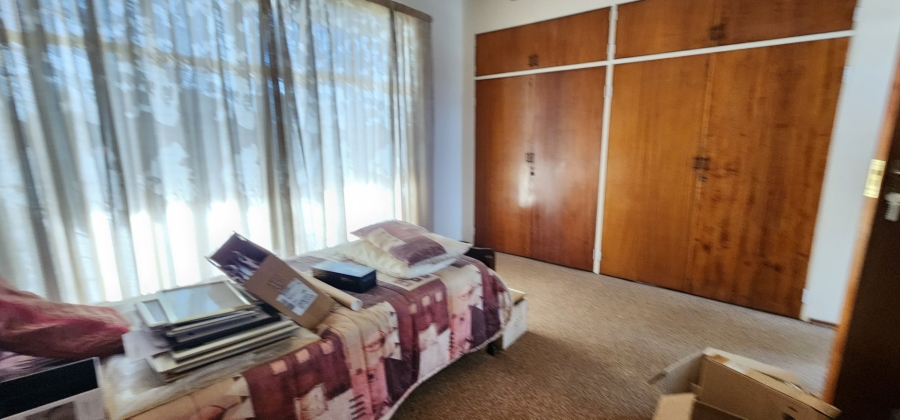 8 Bedroom Property for Sale in Laudium Gauteng