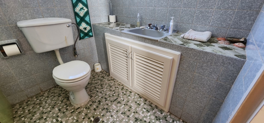 8 Bedroom Property for Sale in Laudium Gauteng