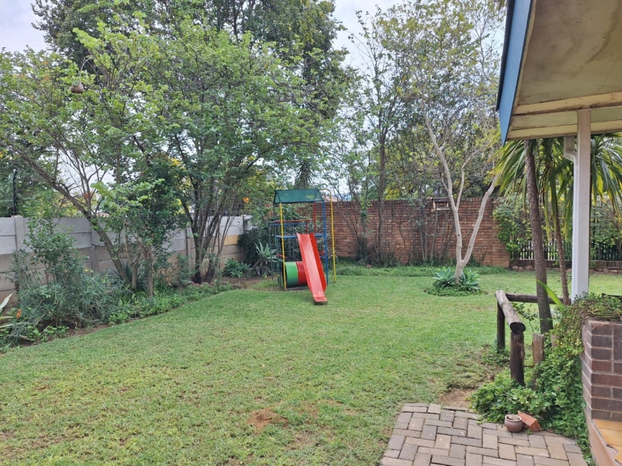 4 Bedroom Property for Sale in Moregloed Gauteng