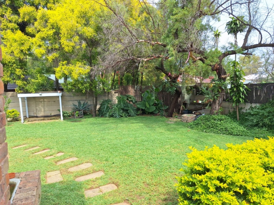 4 Bedroom Property for Sale in Moregloed Gauteng