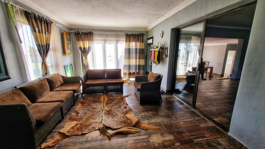 7 Bedroom Property for Sale in Dalpark Ext 1 Gauteng