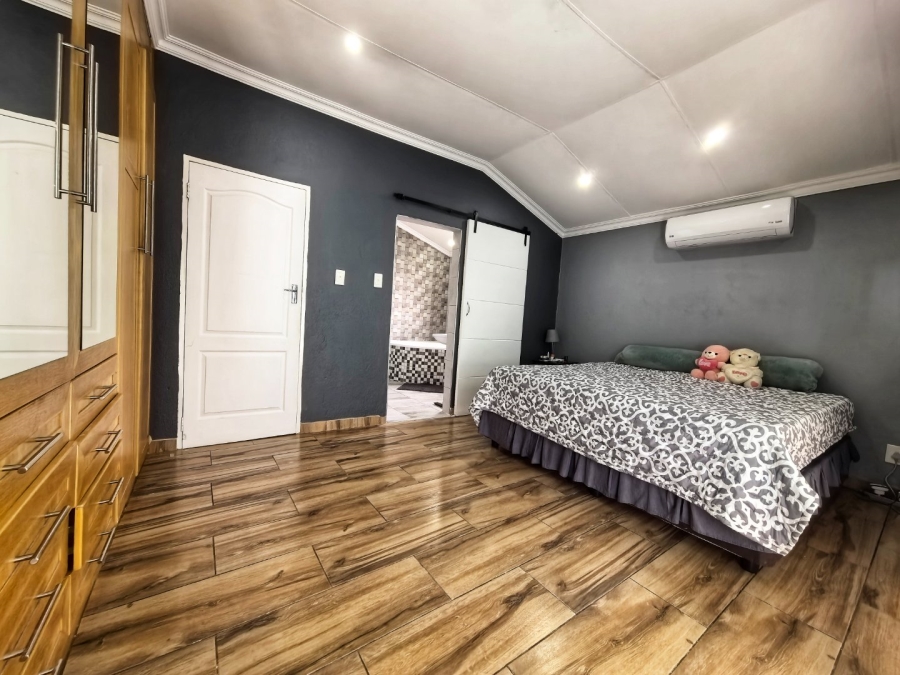 7 Bedroom Property for Sale in Dalpark Ext 1 Gauteng