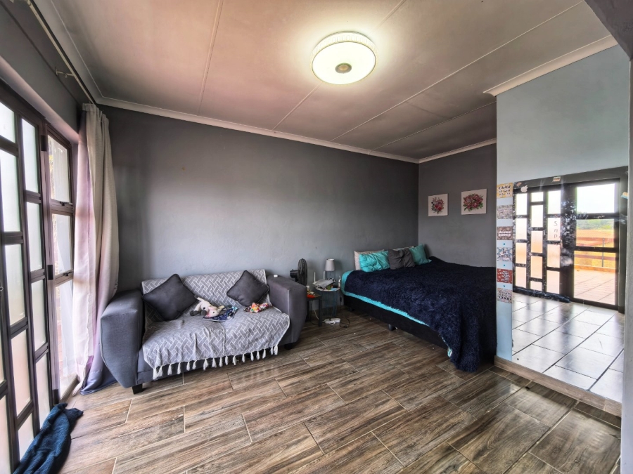 7 Bedroom Property for Sale in Dalpark Ext 1 Gauteng