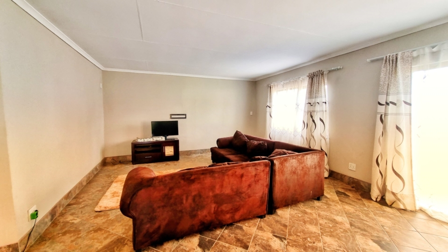 7 Bedroom Property for Sale in Dalpark Ext 1 Gauteng