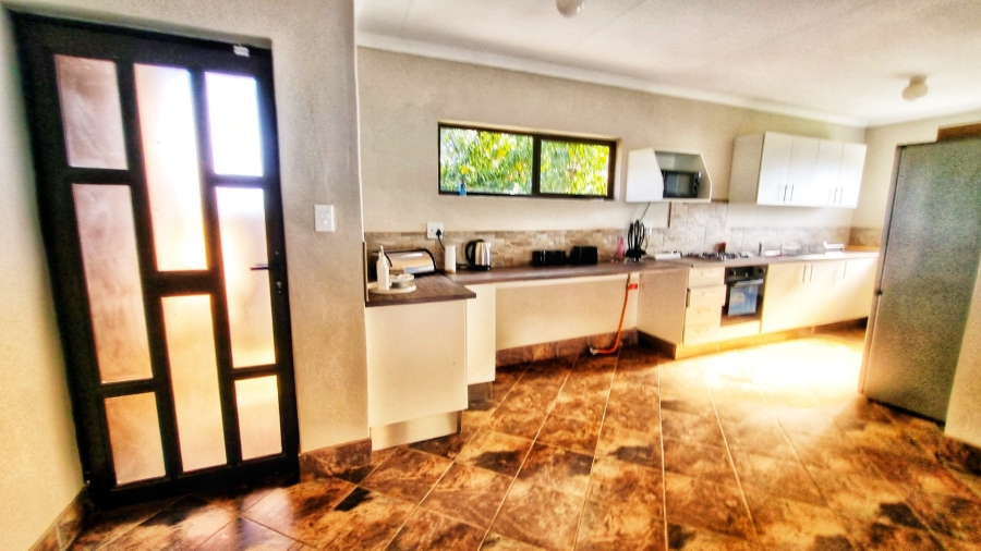 7 Bedroom Property for Sale in Dalpark Ext 1 Gauteng