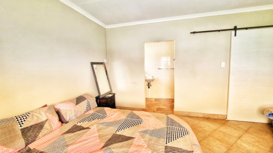 7 Bedroom Property for Sale in Dalpark Ext 1 Gauteng