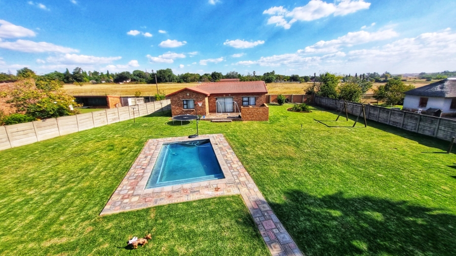 7 Bedroom Property for Sale in Dalpark Ext 1 Gauteng