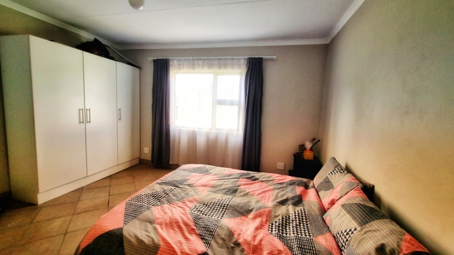 7 Bedroom Property for Sale in Dalpark Ext 1 Gauteng