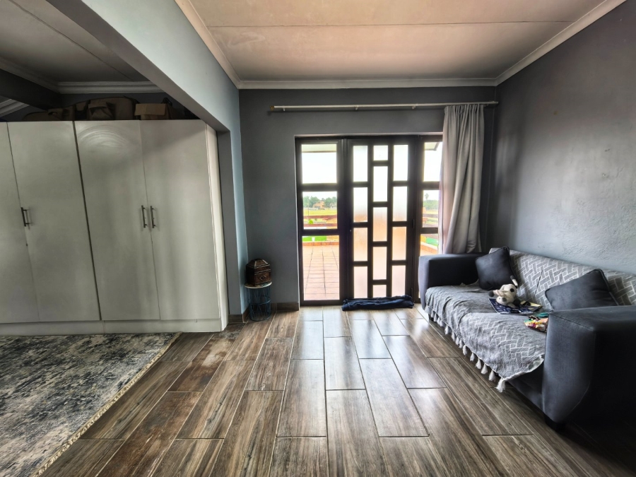 7 Bedroom Property for Sale in Dalpark Ext 1 Gauteng