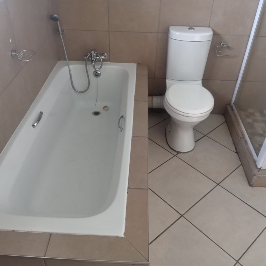To Let 3 Bedroom Property for Rent in Sagewood Gauteng