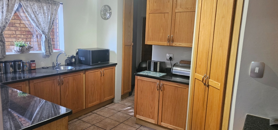 4 Bedroom Property for Sale in Amberfield Gauteng