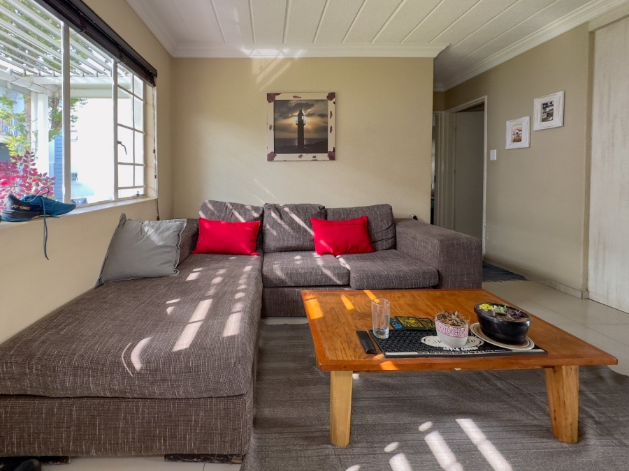 2 Bedroom Property for Sale in Groenkloof Gauteng