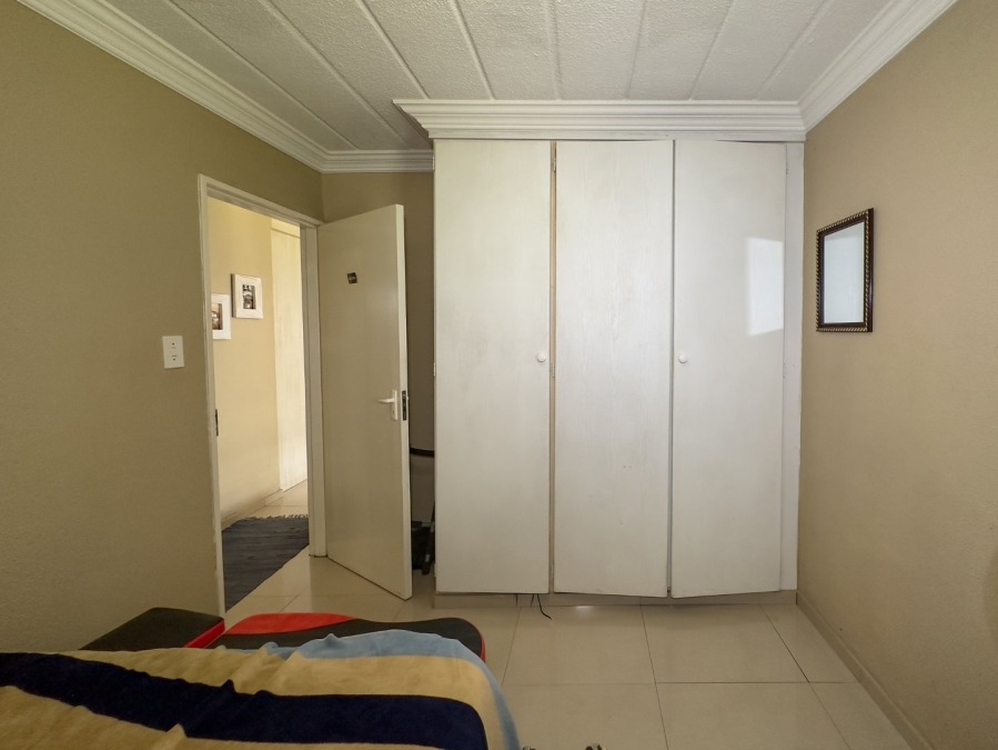 2 Bedroom Property for Sale in Groenkloof Gauteng