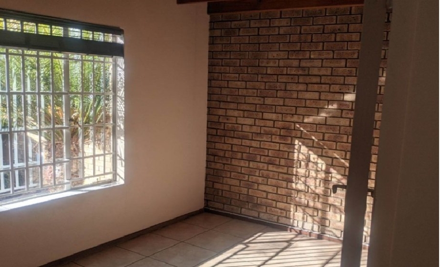  Bedroom Property for Sale in Celtisdal Gauteng