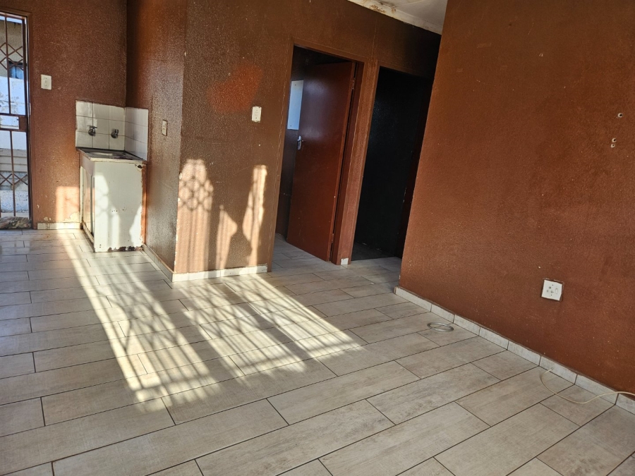 2 Bedroom Property for Sale in Chief A. Luthuli Park Gauteng